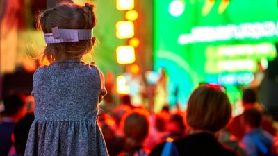 Bebekle konsere gidilir mi?