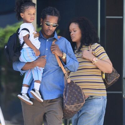 Rihanna okul alışverişinde!