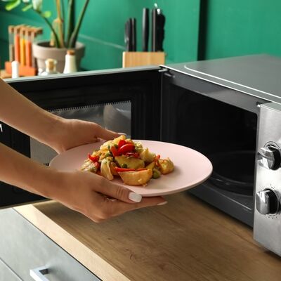 Mikrodalgada ısıttığınız yiyeceklere ne olur?