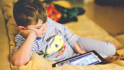 Çocuklarda ekran bağımlılığının 7 işareti