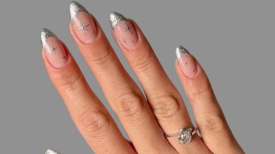 Kışın yıldızı: Gümüş oje trendi