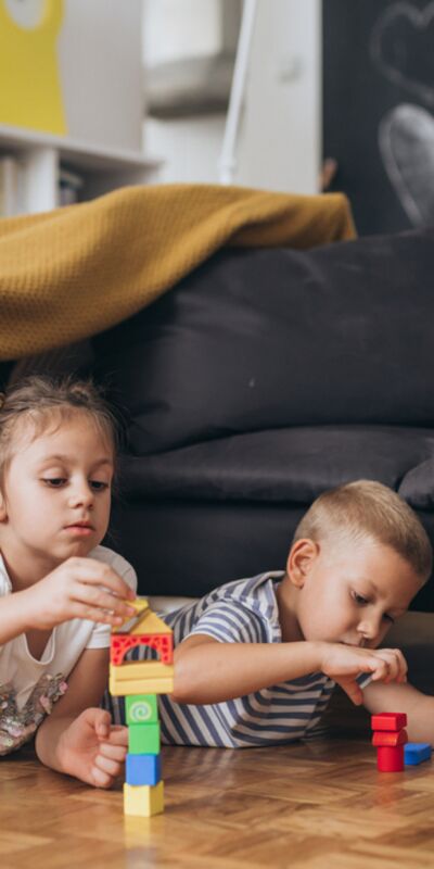 Çocuğunuz odasında mı, salonda mı vakit geçirmeli?