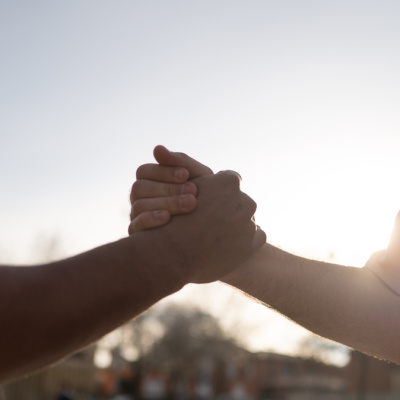 İyilik fotoğraflık değil ilişkidir