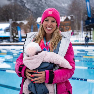 Deniz Kayadelen: Buzlu suda 2 altın madalya!