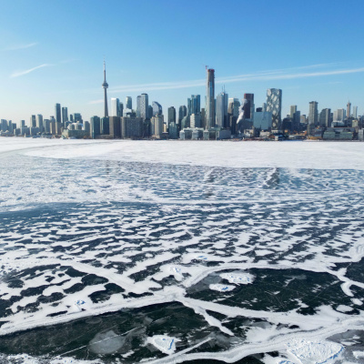 Toronto’da kartpostallık manzaralar