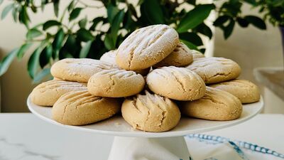 Esmer tereyağlı kurabiye 