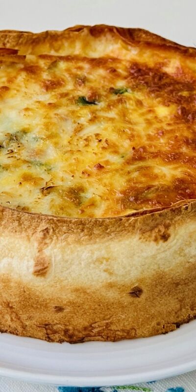 Ispanaklı mantarlı kolay kiş 