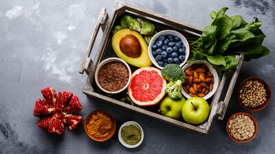 En yüksek pestisit oranına sahip sebze ve meyveler!