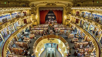 Dünyadan ilham veren edebiyat kafeleri