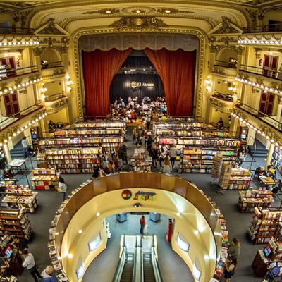 Dünyadan ilham veren edebiyat kafeleri