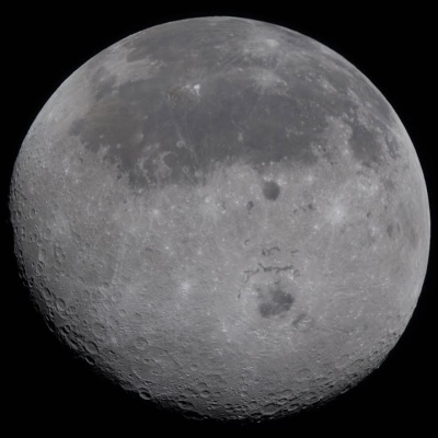 Ay'ın görünmeyen yüzünün fotoğrafı çekildi!