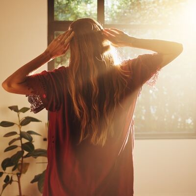 Evrenin frekansı değişiyor