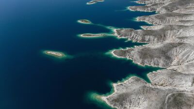 Atatürk Barajı’nda kartpostallık görüntü
