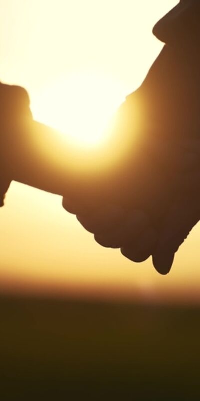 Çocukluk travmalarımız partner seçimimizi nasıl etkiler?
