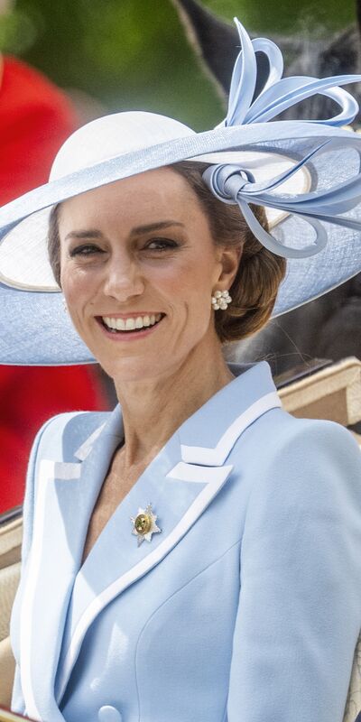 Kate Middleton'ın büyüleyici şapkaları