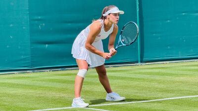 Zeynep Sönmez Wimbledon ikinci tura yükseldi!