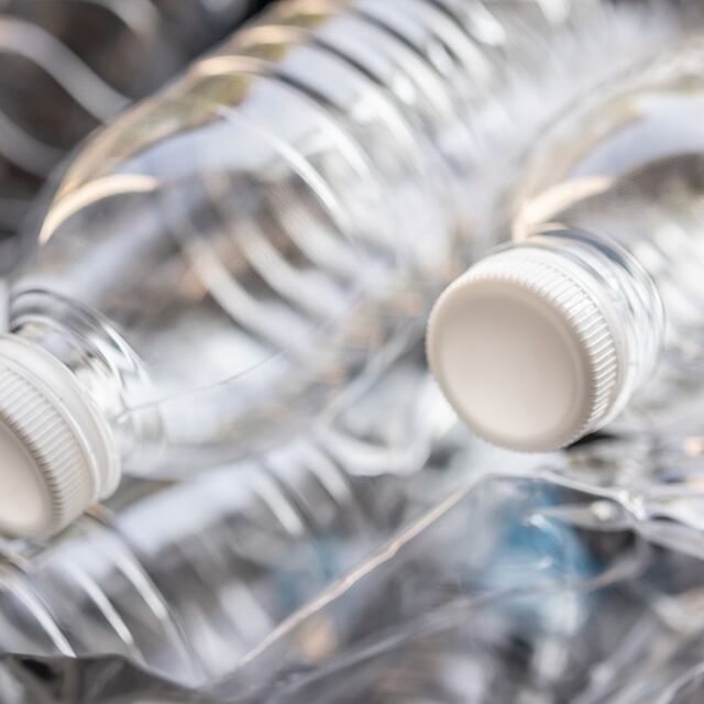 Plastik şişeler artık çöp değil!