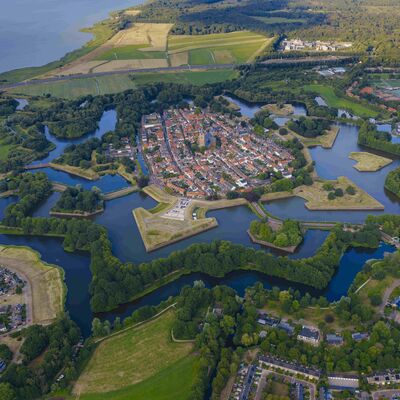 Hollanda'nın yıldız biçimli şehri: Naarden