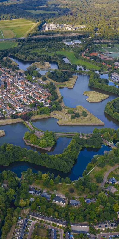 Hollanda'nın yıldız biçimli şehri: Naarden