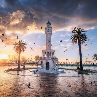 Saat Kulesi 125 yıldır İzmir’in zamanına tanıklık ediyor