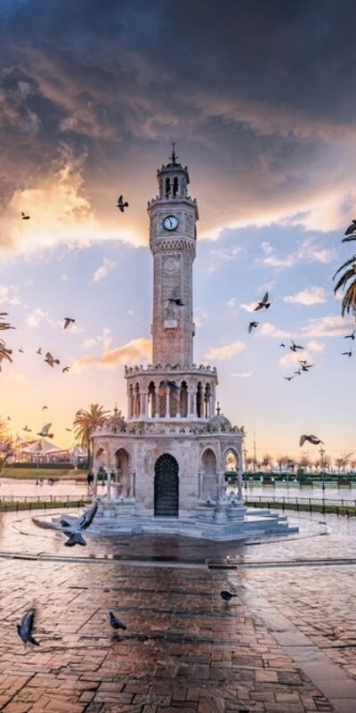 Saat Kulesi 125 yıldır İzmir’in zamanına tanıklık ediyor