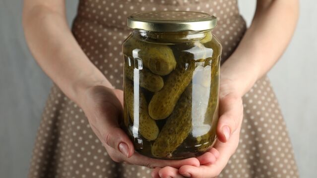 Kaynar suyla turşu yapılır mı?