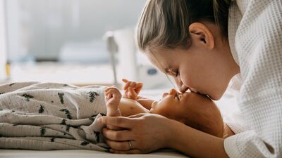 Yaşamın ilk yılında ses ve ritmin beyin gelişimine etkisi