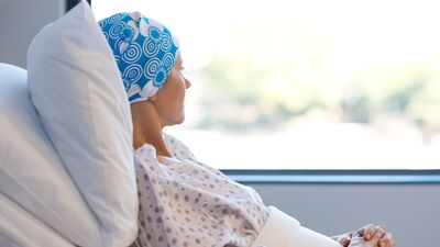  50 yaş altında kanser alarmı! Gençlerde 6 kanser türü artıyor: İşte riski yükselten alışkanlıklar