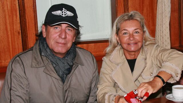 Ender Hanım çok mutlu...
