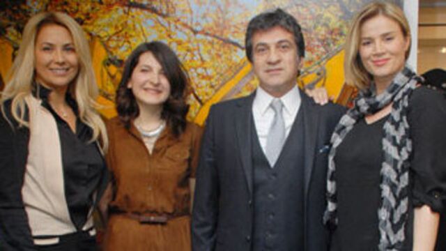 Sergide buluştular...