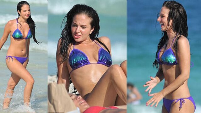 Bikinili güzel Tulisa...