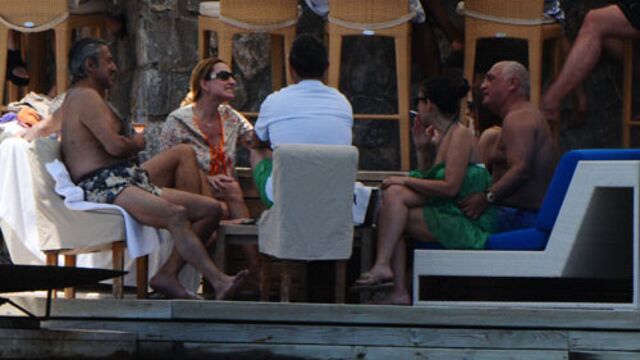 Bodrum'da plaj sohbeti