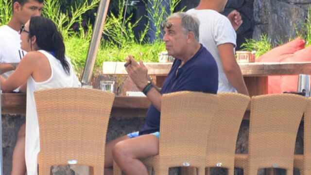 Bodrum'da tek başına