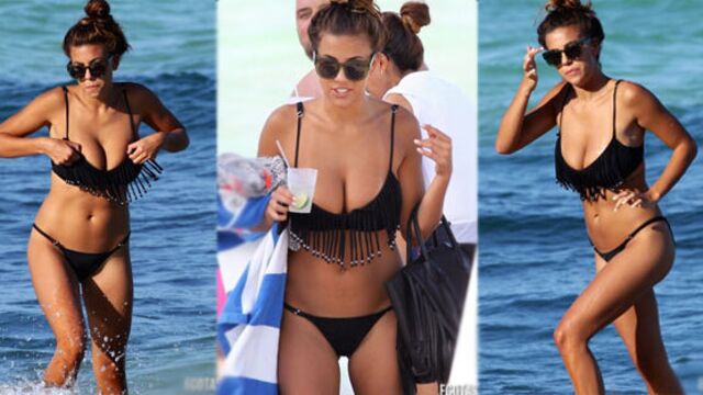 Miami plajının bikinili güzeli