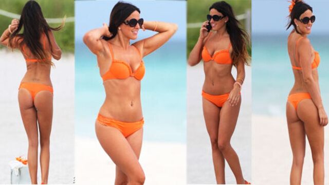 Romani'den bikini şov