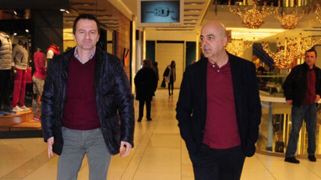 Beylerin alışveriş turu...