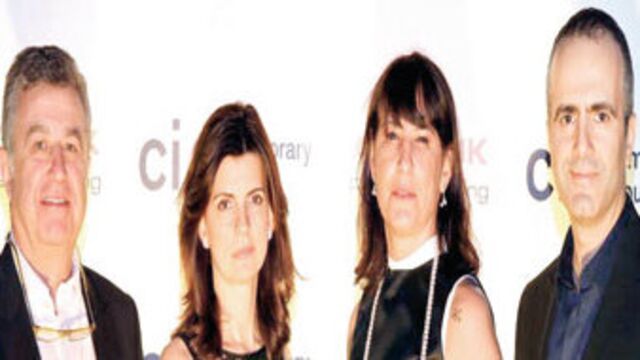 Dubai'de sanat dolu parti