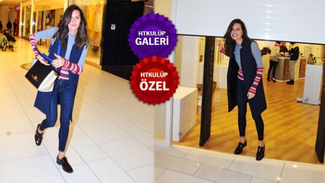 Özilhan kepenk açtı