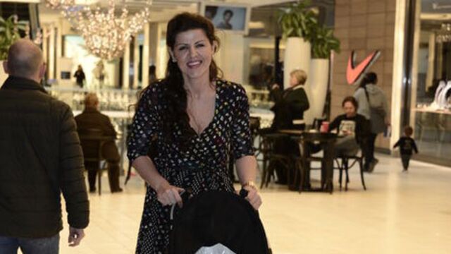 Anne-kız alışverişte