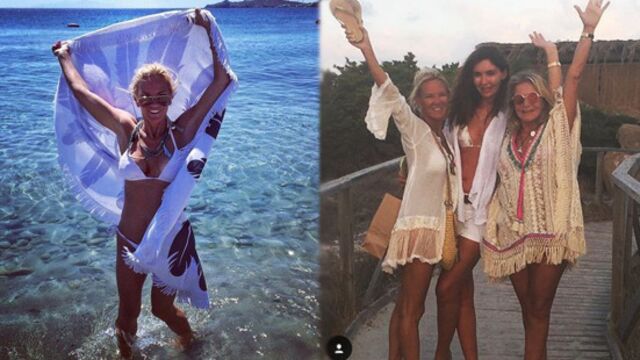 Ibiza'dan tatil pozu