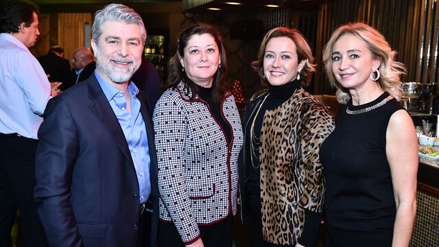 'Adım Adım İyilik Peşinde Koş'