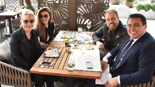Kahkaha dolu bir sohbet...