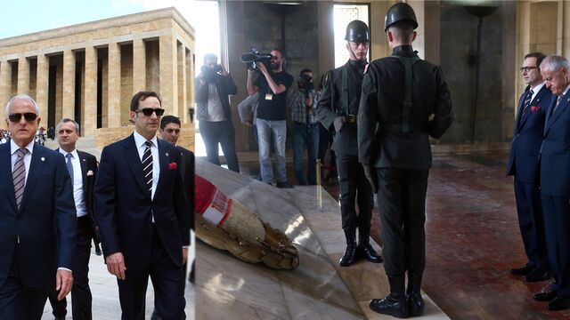 Koç'tan Anıtkabir'e ziyaret
