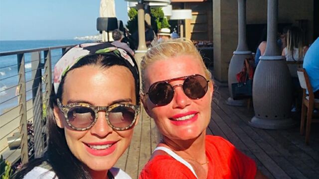 Amerika tatili devam ediyor