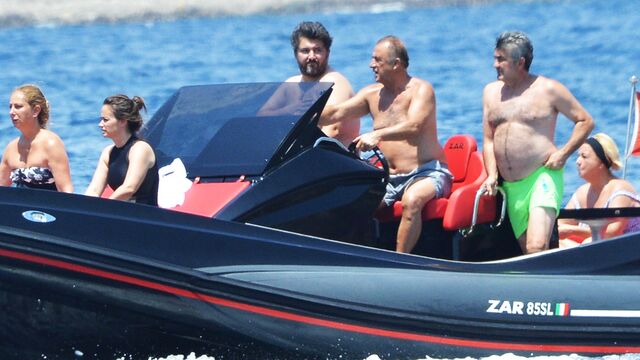 İmparator Terim mavi sularda