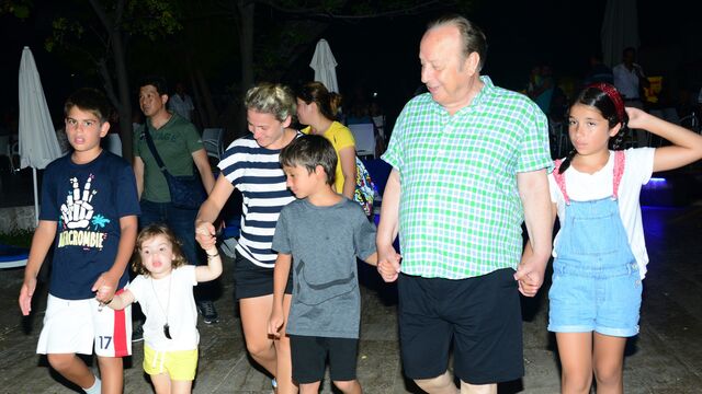 Ulusoy ailesinin bayram coşkusu