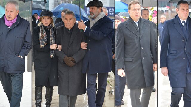 İş dünyası cenaze törenindeydi...