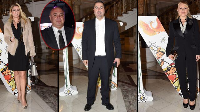 Koleksiyon kitabını tanıttı...