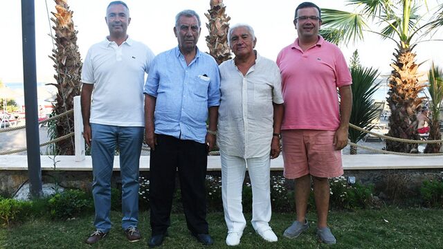 Amcadan yeğenine ziyaret...