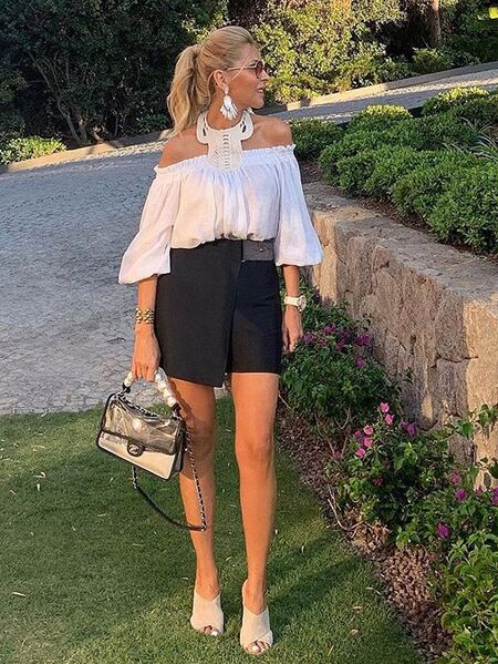 Şort ve bluz uyumu